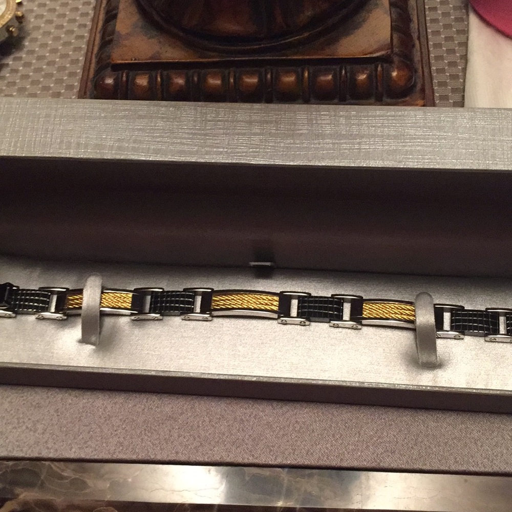 Men’s rectangular 3 link stainless steel